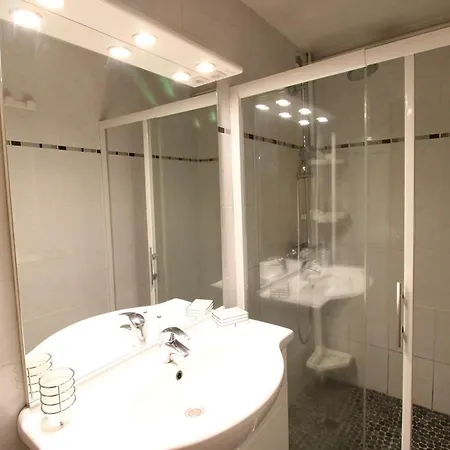 Maison De Montagne Avec Jardin Et Garage - 12 Pers, 130m² - Proche Super-lioran, Animaux Acceptes - Fr-1-742-420 Hébergement de vacances *